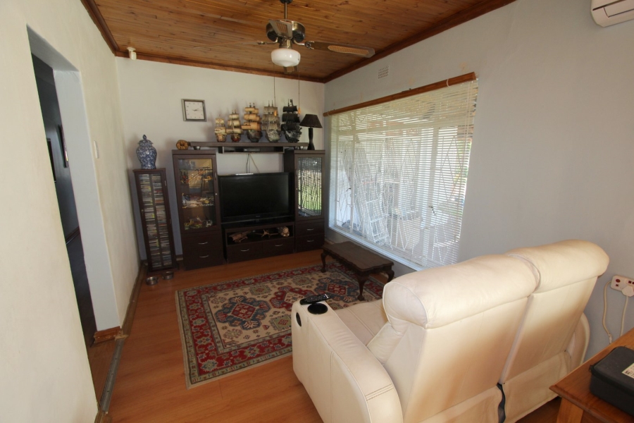 4 Bedroom Property for Sale in Riebeeckstad Free State